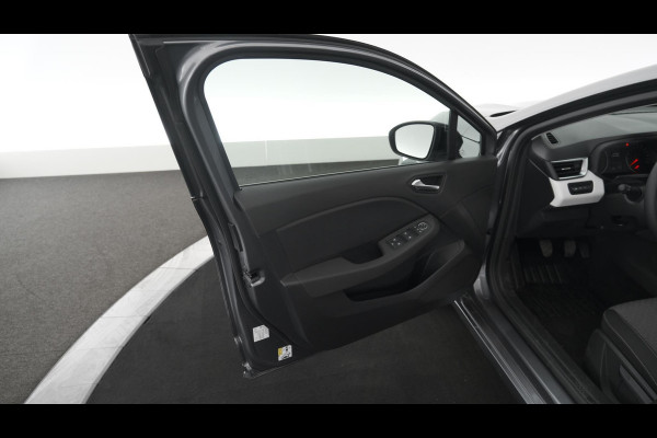 Renault Clio TCe 90 Evolution | Navigatie | Parkeersensoren | Apple Carplay