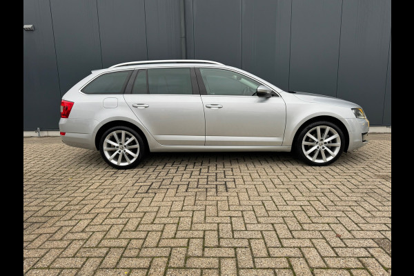 Škoda Octavia Combi 1.0 TSI Automaat Style Business * Panorama * Memory * Canton * Camera *
