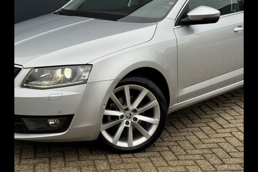 Škoda Octavia Combi 1.0 TSI Automaat Style Business * Panorama * Memory * Canton * Camera *