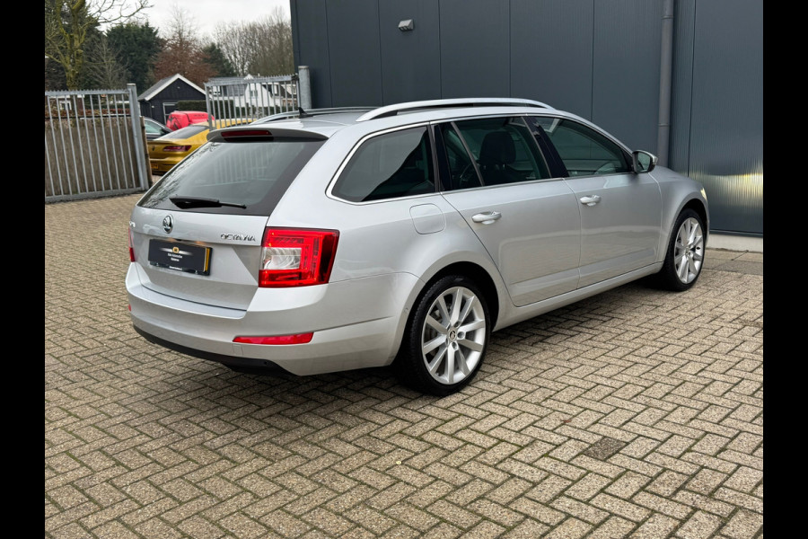 Škoda Octavia Combi 1.0 TSI Automaat Style Business * Panorama * Memory * Canton * Camera *