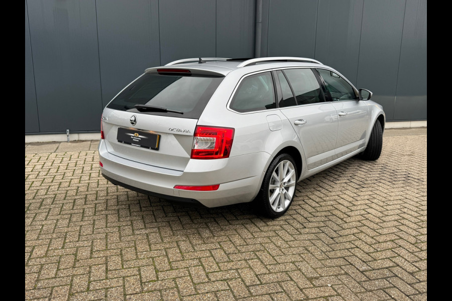 Škoda Octavia Combi 1.0 TSI Automaat Style Business * Panorama * Memory * Canton * Camera *