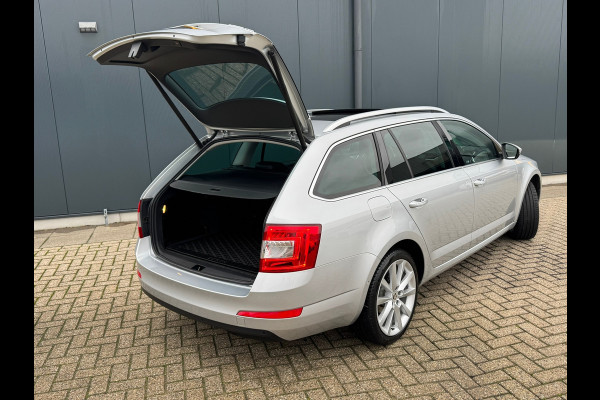 Škoda Octavia Combi 1.0 TSI Automaat Style Business * Panorama * Memory * Canton * Camera *