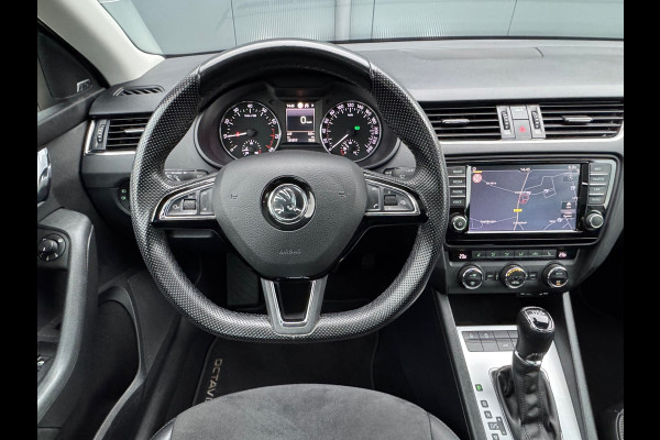 Škoda Octavia Combi 1.0 TSI Automaat Style Business * Panorama * Memory * Canton * Camera *