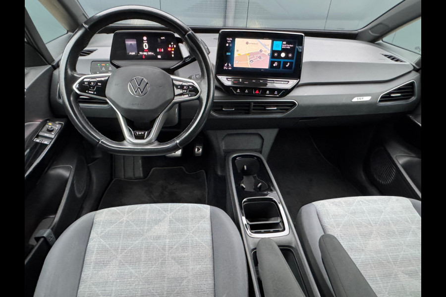 Volkswagen ID.3 First 58 kWh * Steunhaak * Navigatie * Parkeersensoren * Adaptieve Cruise *