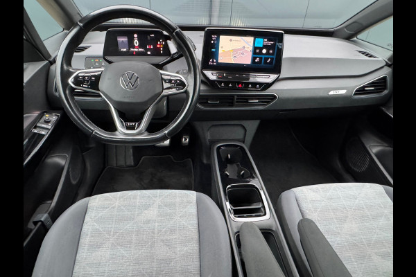 Volkswagen ID.3 First 58 kWh * Steunhaak * Navigatie * Parkeersensoren * Adaptieve Cruise *