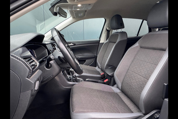 Volkswagen T-Cross 1.0 TSI Automaat Style * Carplay * Side Assist * Full Led * Virtual Cockpit *
