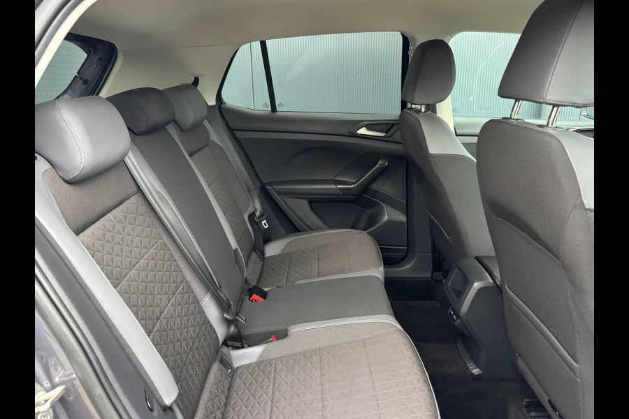 Volkswagen T-Cross 1.0 TSI Automaat Style * Carplay * Side Assist * Full Led * Virtual Cockpit *
