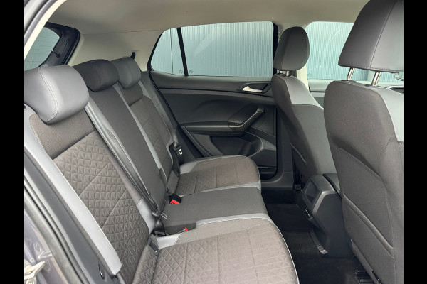 Volkswagen T-Cross 1.0 TSI Automaat Style * Carplay * Side Assist * Full Led * Virtual Cockpit *
