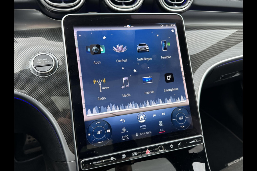 Mercedes-Benz C-Klasse 300 e AMG Line VAN: €45.900,- VOOR: €42.877,- UW EINDEJAARSVOORDEEL: €3.023,- SUPER COMPLEET| PANO| ELEK. TREKHAAK. | ELEK. ACHTERKLEP| ELEK. STOELEN| ADAPTIVE CRUISE|