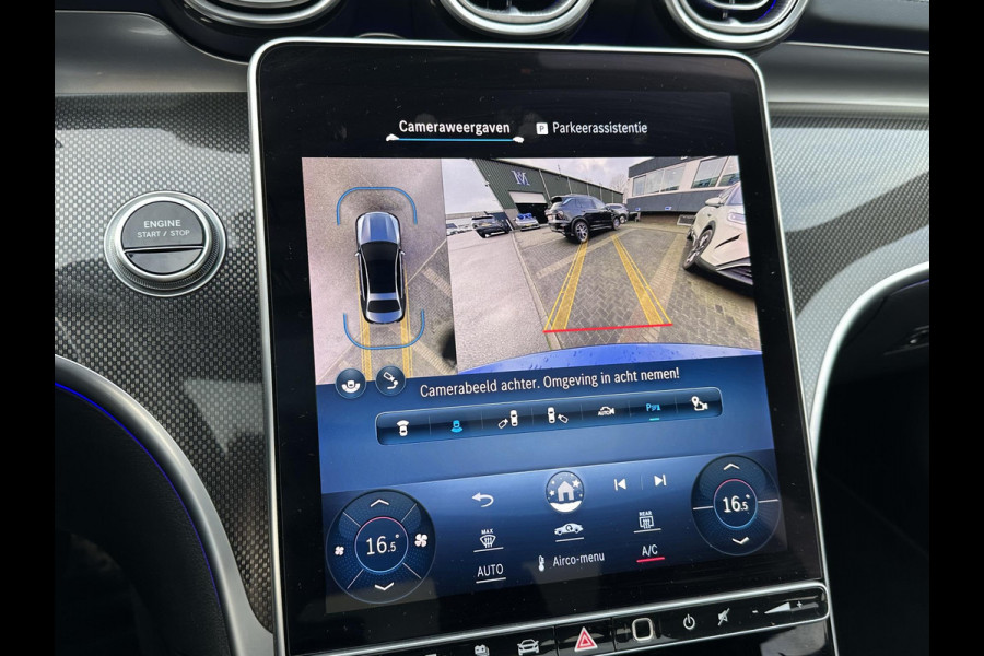 Mercedes-Benz C-Klasse 300 e AMG Line VAN: €45.900,- VOOR: €42.877,- UW EINDEJAARSVOORDEEL: €3.023,- SUPER COMPLEET| PANO| ELEK. TREKHAAK. | ELEK. ACHTERKLEP| ELEK. STOELEN| ADAPTIVE CRUISE|