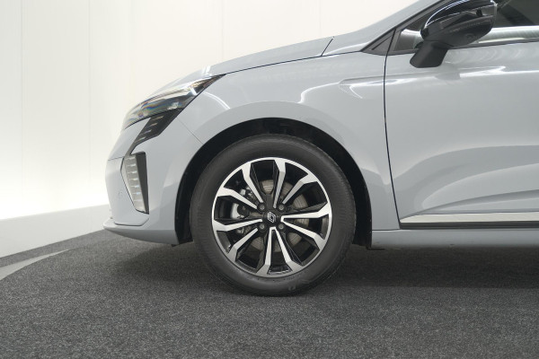 Renault Clio 1.6 E-Tech Full Hybrid 145 techno | 360 Camera | Adaptieve Cruise Control | Dodehoekdetectie | 9.3 Inch Groot Scherm