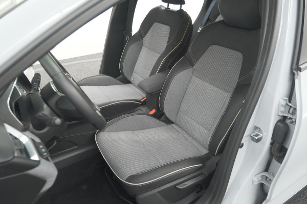 Renault Clio 1.6 E-Tech Full Hybrid 145 techno | 360 Camera | Adaptieve Cruise Control | Dodehoekdetectie | 9.3 Inch Groot Scherm