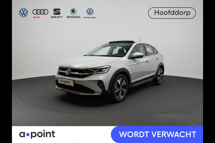 Volkswagen Taigo 1.0 TSI Style 110 pk Automaat (DSG) | Navigatie | Panoramadak | Trekhaak (afneembaar) | Parkeersensoren | Stoelverwarming |