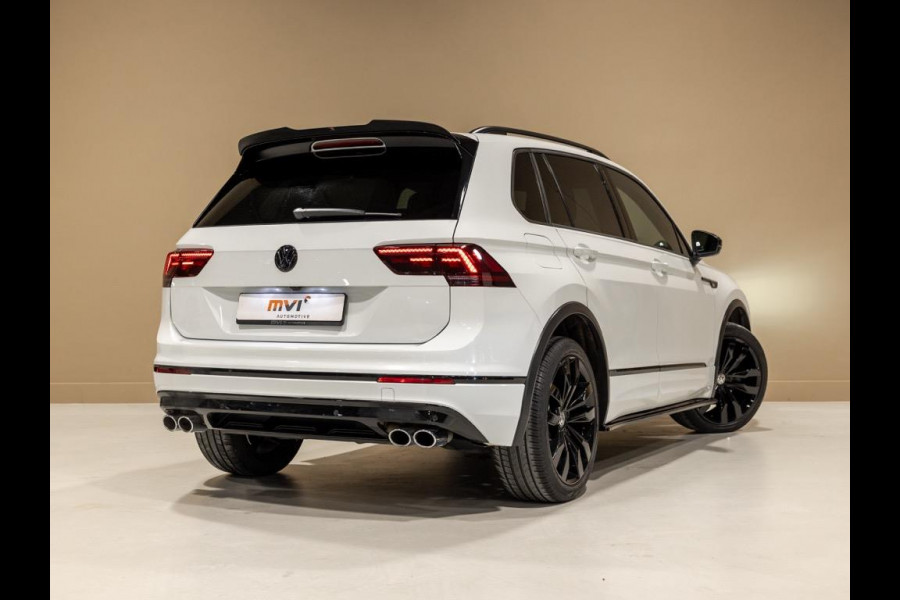 Volkswagen Tiguan 2.0 TSI 4Motion 2x R-Line Blackstyle / 230pk / Panoramadak / Trekhaak / Leder