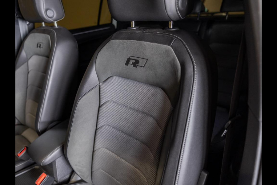 Volkswagen Tiguan 2.0 TSI 4Motion 2x R-Line Blackstyle / 230pk / Panoramadak / Trekhaak / Leder