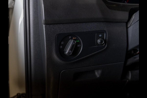 Volkswagen Tiguan 2.0 TSI 4Motion 2x R-Line Blackstyle / 230pk / Panoramadak / Trekhaak / Leder