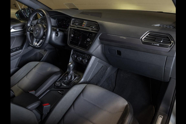 Volkswagen Tiguan 2.0 TSI 4Motion 2x R-Line Blackstyle / 230pk / Panoramadak / Trekhaak / Leder