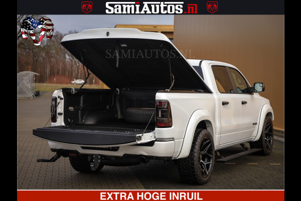 Dodge Ram 1500 Limited Night | 5.7 V8 Hemi Full Option | Comfortabele Dubbele Cabine met Royale 5 Zitplaatsen | De Meest Luxe en Volle Pick-Up in zijn Klasse | BPM vrij | Nu Leverbaar uit Voorraad | Voorraad Nr v45lpr