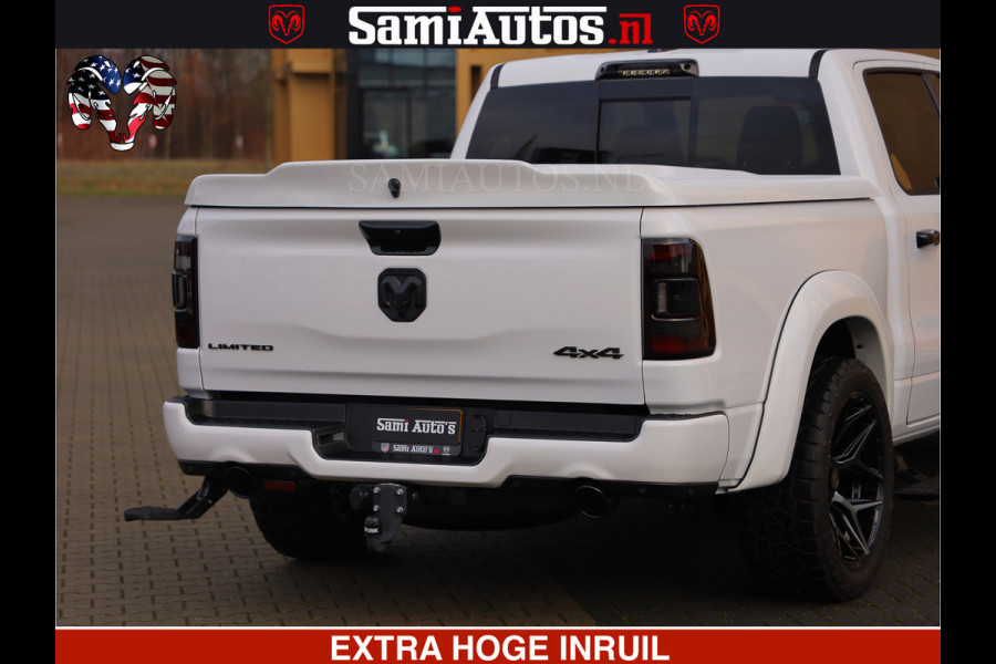 Dodge Ram 1500 Limited Night | 5.7 V8 Hemi Full Option | Comfortabele Dubbele Cabine met Royale 5 Zitplaatsen | De Meest Luxe en Volle Pick-Up in zijn Klasse | BPM vrij | Nu Leverbaar uit Voorraad | Voorraad Nr v45lpr