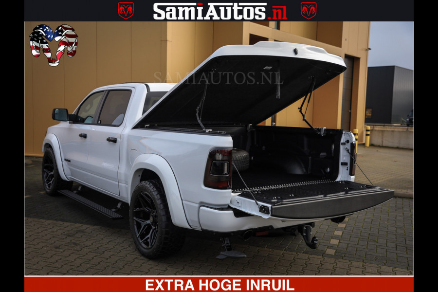 Dodge Ram 1500 Limited Night | 5.7 V8 Hemi Full Option | Comfortabele Dubbele Cabine met Royale 5 Zitplaatsen | De Meest Luxe en Volle Pick-Up in zijn Klasse | BPM vrij | Nu Leverbaar uit Voorraad | Voorraad Nr v45lpr