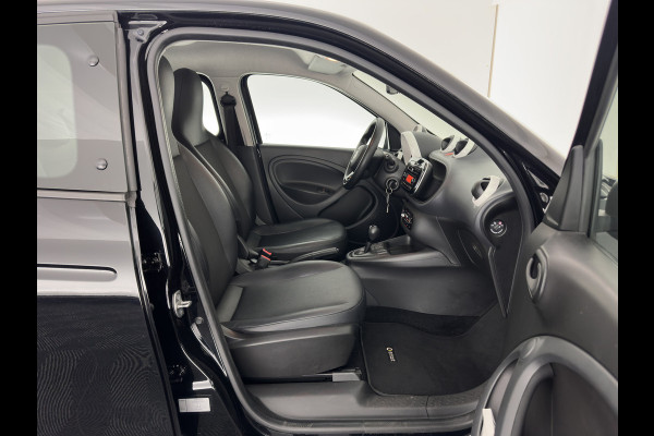 Smart Forfour EQ Essential 18 kWh [ 3-Fase ] {SOH-95%} (INCL.BTW) *FULL-LEATHER | AIRCO | CRUISE | COMFORT-SEATS | 15''ALU*