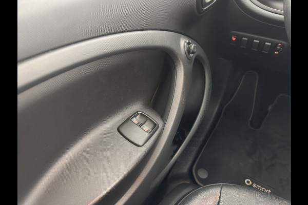 Smart Forfour EQ Essential 18 kWh [ 3-Fase ] {SOH-95%} (INCL.BTW) *FULL-LEATHER | AIRCO | CRUISE | COMFORT-SEATS | 15''ALU*