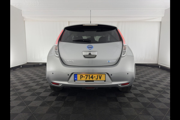 Nissan Leaf Acenta 30 kWh *NAVI-FULLMAP | MICROFIBRE | DAB | CAMERA | ECC | CRUISE | DIGI-COCKPIT | HEATED- COMFORTSEATS | PRIVACY-GLASS | 16"ALU*