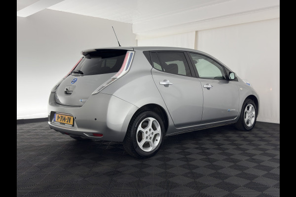 Nissan Leaf Acenta 30 kWh *NAVI-FULLMAP | MICROFIBRE | DAB | CAMERA | ECC | CRUISE | DIGI-COCKPIT | HEATED- COMFORTSEATS | PRIVACY-GLASS | 16"ALU*
