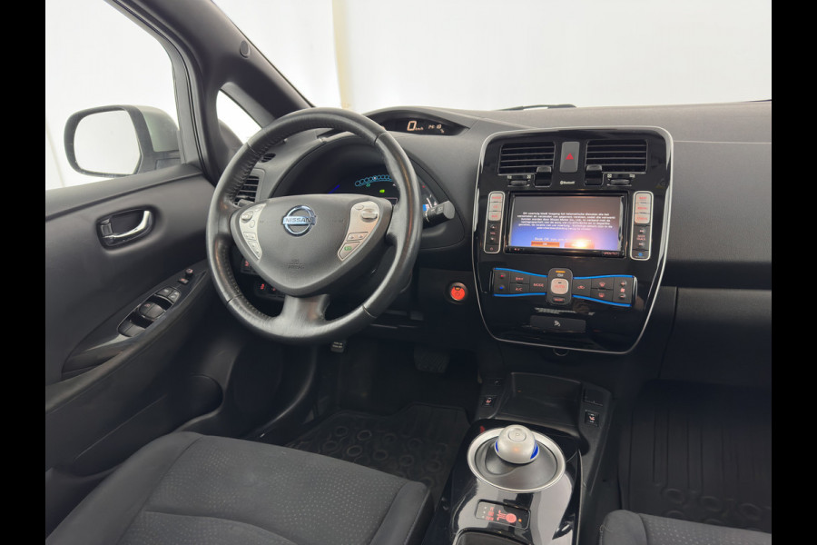 Nissan Leaf Acenta 30 kWh *NAVI-FULLMAP | MICROFIBRE | DAB | CAMERA | ECC | CRUISE | DIGI-COCKPIT | HEATED- COMFORTSEATS | PRIVACY-GLASS | 16"ALU*