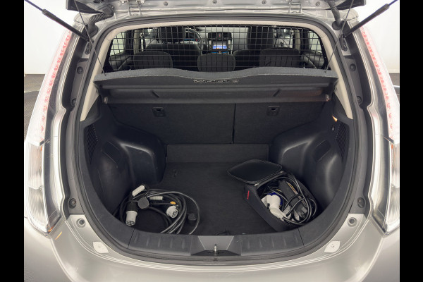 Nissan Leaf Acenta 30 kWh *NAVI-FULLMAP | MICROFIBRE | DAB | CAMERA | ECC | CRUISE | DIGI-COCKPIT | HEATED- COMFORTSEATS | PRIVACY-GLASS | 16"ALU*