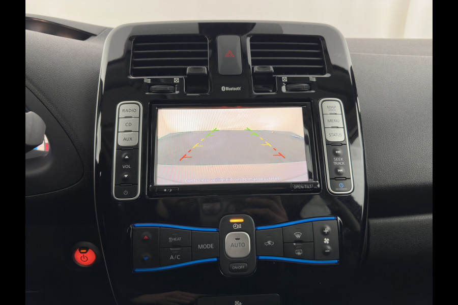 Nissan Leaf Acenta 30 kWh *NAVI-FULLMAP | MICROFIBRE | DAB | CAMERA | ECC | CRUISE | DIGI-COCKPIT | HEATED- COMFORTSEATS | PRIVACY-GLASS | 16"ALU*