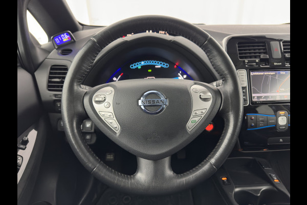 Nissan Leaf Acenta 30 kWh *NAVI-FULLMAP | MICROFIBRE | DAB | CAMERA | ECC | CRUISE | DIGI-COCKPIT | HEATED- COMFORTSEATS | PRIVACY-GLASS | 16"ALU*