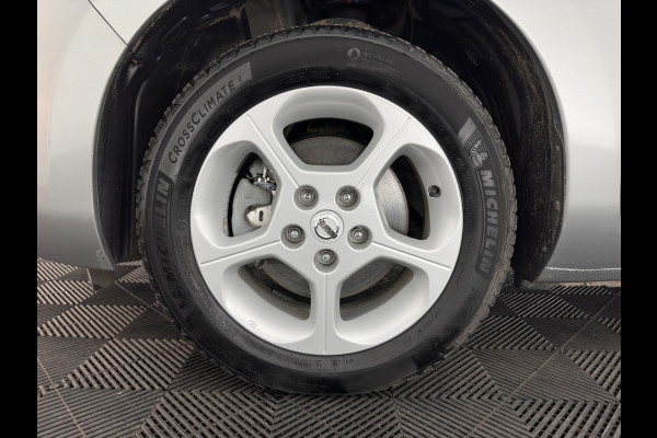 Nissan Leaf Acenta 30 kWh *NAVI-FULLMAP | MICROFIBRE | DAB | CAMERA | ECC | CRUISE | DIGI-COCKPIT | HEATED- COMFORTSEATS | PRIVACY-GLASS | 16"ALU*