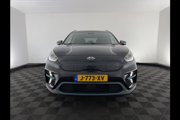 Kia e-Niro ExecutiveLine 64 kWh [ 3-Fase ] {SOH-100%} (INCL-BTW)  Aut.*HEATPUMP | LEATHER | FULL-LED | NAVI-FULLMAP | ADAPTIVE-CRUISE | CAMERA | MEMORY-PACK | LANE-ASSIST | KEYLESS | DIGI-COCKPIT | PRIVACY-GLASS | 17"ALU*