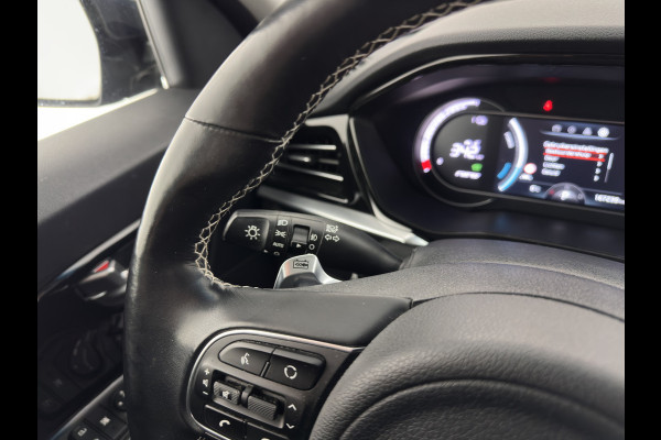 Kia e-Niro ExecutiveLine 64 kWh [ 3-Fase ] {SOH-100%} (INCL-BTW)  Aut.*HEATPUMP | LEATHER | FULL-LED | NAVI-FULLMAP | ADAPTIVE-CRUISE | CAMERA | MEMORY-PACK | LANE-ASSIST | KEYLESS | DIGI-COCKPIT | PRIVACY-GLASS | 17"ALU*