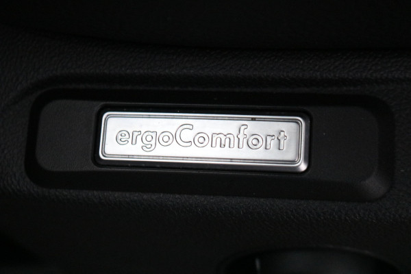 Volkswagen Caddy Cargo 2.0 TDI 122pk First Black Edition Automaat