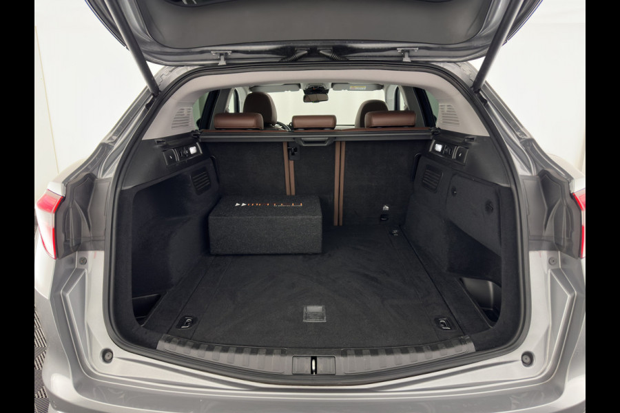 Alfa Romeo Stelvio 2.0 T AWD B-Tech Business Edition Aut. *PANO | LUXURY-LEATHER | XENON | ADAPTIVE-CRUISE | MEMORY-PACK | BLIND-SPOT | HEATED-COMFPRTSEATS | CAMERA | DAB+ | KEYLESS | SHIFT-PADDLES | PRIVACY-GLASS | NAVI-FULLMAP | TOWBAR | 20''