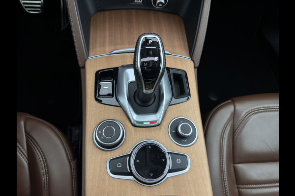 Alfa Romeo Stelvio 2.0 T AWD B-Tech Business Edition Aut. *PANO | LUXURY-LEATHER | XENON | ADAPTIVE-CRUISE | MEMORY-PACK | BLIND-SPOT | HEATED-COMFPRTSEATS | CAMERA | DAB+ | KEYLESS | SHIFT-PADDLES | PRIVACY-GLASS | NAVI-FULLMAP | TOWBAR | 20''