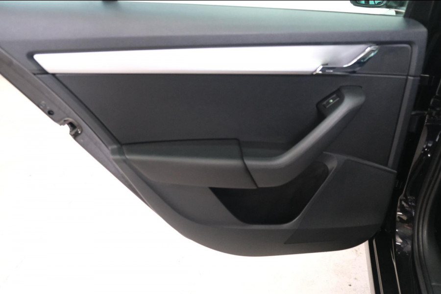 Škoda Octavia Combi 1.0 TSI Greentech Business Edition - N.A.P. Airco, Cruise, PDC, Navi, Trekhaak.