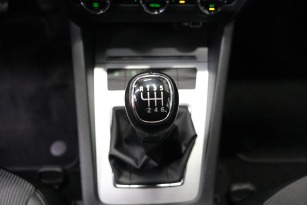 Škoda Octavia Combi 1.0 TSI Greentech Business Edition - N.A.P. Airco, Cruise, PDC, Navi, Trekhaak.