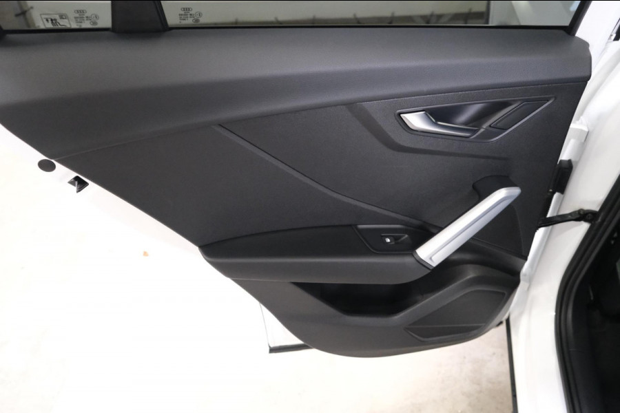 Audi Q2 35 TFSI S Edition 2x S-Line Automaat - N.A.P. Airco, Cruise, PDC, Navi, Trekhaak.