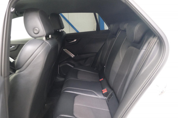 Audi Q2 35 TFSI S Edition 2x S-Line Automaat - N.A.P. Airco, Cruise, PDC, Navi, Trekhaak.