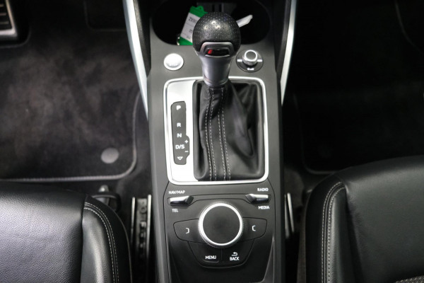 Audi Q2 35 TFSI S Edition 2x S-Line Automaat - N.A.P. Airco, Cruise, PDC, Navi, Trekhaak.