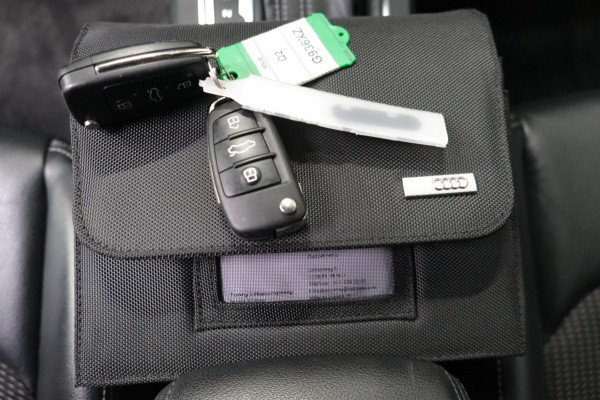 Audi Q2 35 TFSI S Edition 2x S-Line Automaat - N.A.P. Airco, Cruise, PDC, Navi, Trekhaak.