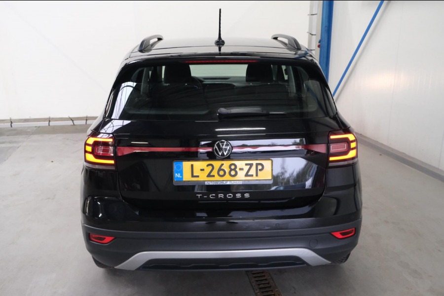 Volkswagen T-Cross 1.0 TSI Life - N.A.P. Airco, Cruise, Navi, PDC.