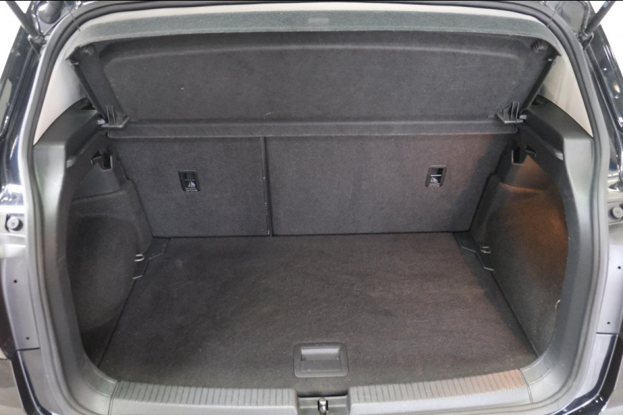 Volkswagen T-Cross 1.0 TSI Life - N.A.P. Airco, Cruise, Navi, PDC.