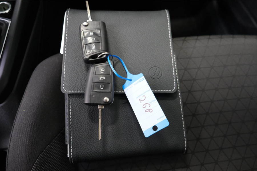 Volkswagen T-Cross 1.0 TSI Life - N.A.P. Airco, Cruise, Navi, PDC.