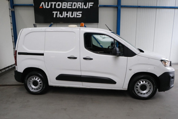 Peugeot Partner 1.5 BlueHDI Premium Automaat - N.A.P. Airco, Cruise, Navi, PDC.