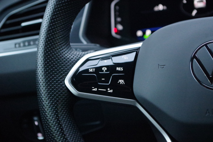 Volkswagen Tiguan 1.4 TSI eHybrid 245 PK R-Line Business+ PHEV, Panoramadak, Adap. Cruise Control, Camera