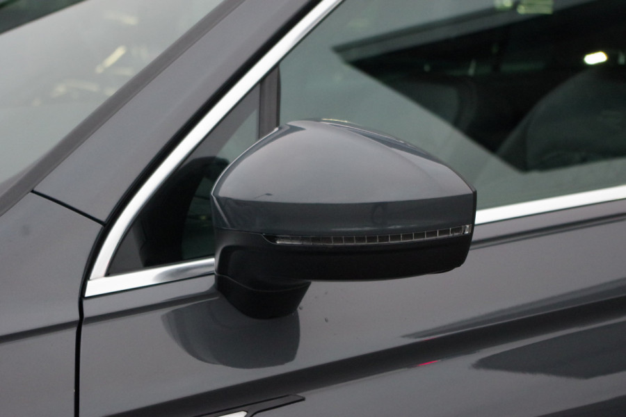 Volkswagen Tiguan 1.4 TSI eHybrid 245 PK R-Line Business+ PHEV, Panoramadak, Adap. Cruise Control, Camera